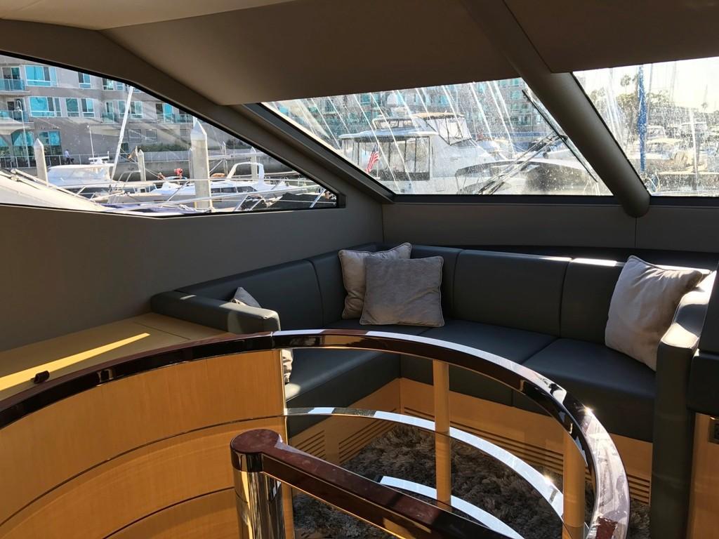 75' 2017 Sunseeker Yacht